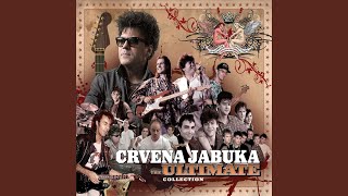 Video thumbnail of "Crvena jabuka - S Tvojih Usana"