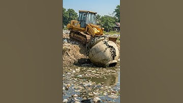 What’s Inside This Pot? Bulldozer Finds Out the Hard Way! 🐍🚜💦 #bulldozer #snake #machine #shorts