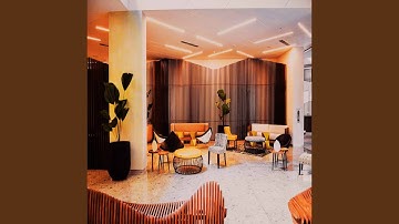 Pulsating Backdrops for Spring 2021