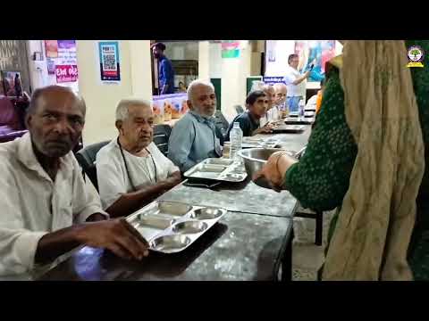 રાત નુ ભોજન તા -19-4-2023#jaymanavsevaparivartrustnadiad #youtube #viral #nonprofitorganization