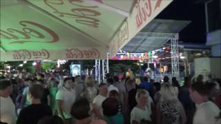 Лазаревское - 9 Июля 2016 Парк, Колесо обозрения (Людей Тьма!)(Вступайте в нашу группу vk: http://vk.com/lazarevkatoday СМОТРИ ВИДЕО В HD ФОРМАТЕ 1080р новые фото и видео - каждый день,..., 2016-07-10T08:00:56.000Z)