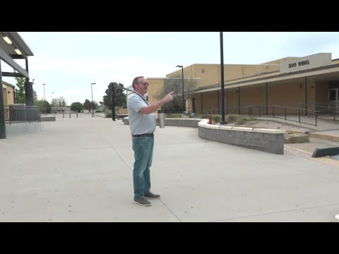 Hobbs high school principal has a little fun during pandemic