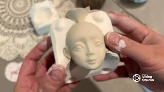 Отливка фарфоровых деталей, Casting porcelain doll parts.