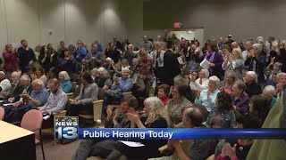 Hundreds gather to protest changes to New Mexico science curriculum