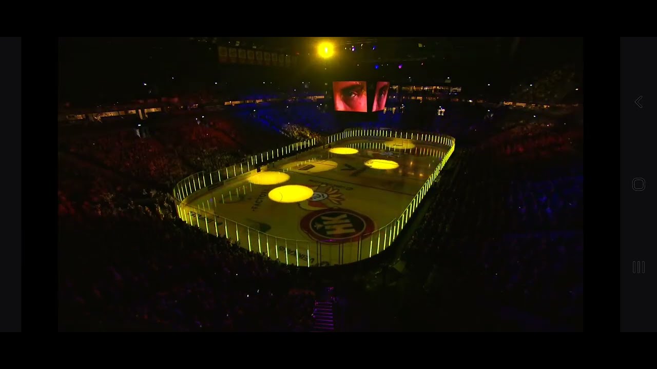 Veikkaus Areenalla uskomaton meininki juuri ennen ottelua | Eteläpäädyssä tifo