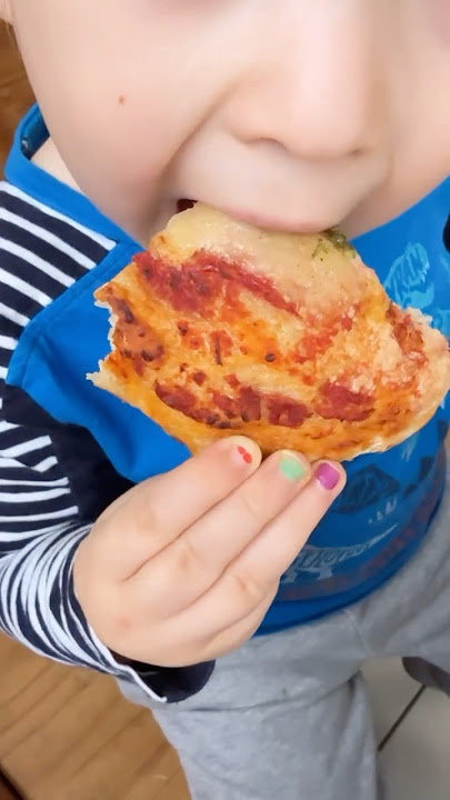 Aunty Em’s Vegan Deli 🌱🍕 | hot for food #Shorts