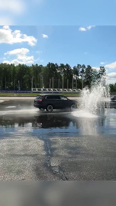 Автодром ФСО. Гоняем на Seres Aito M5 & M7 - YouTube