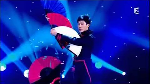 Po Cheng Lai '' FANtasy '' ( Le plus grand cabaret...