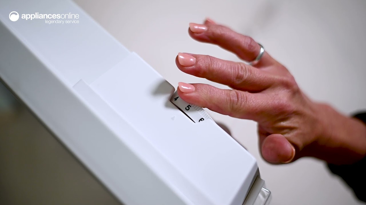 Product Review: Stiebel Eltron CNS100 Panel Heater - YouTube