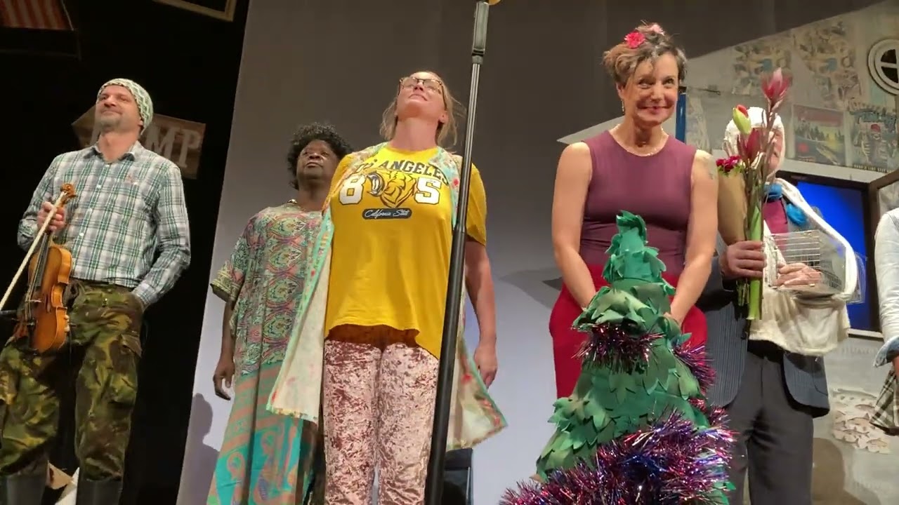 Prázdninové iluze aneb Letní harašení (Ypsilonka 5.12.2024)