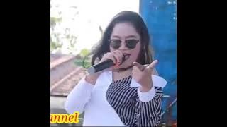 ANGGUN PRAMUDITA //NGANGEN// (IZULL MUSIK)