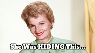 The REAL Reason June Cleaver Always Wore Pearls