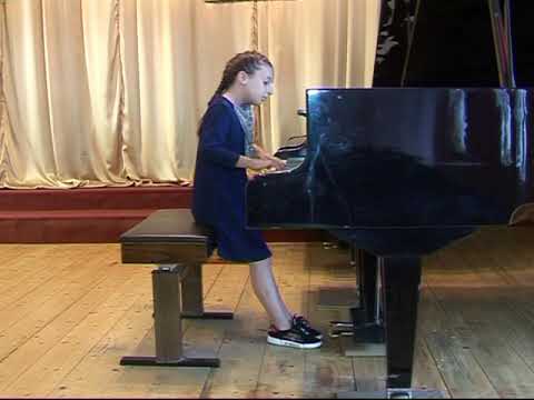 მარიამ ჯანჯღავა-მე2კლასი ი.ს ბახი '' მენუეტი'' g moll