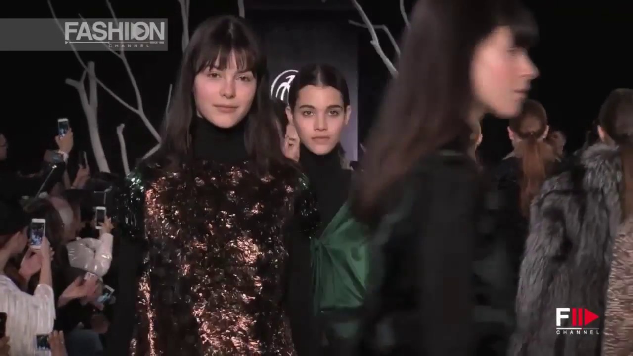 VALENTIN YUDASHSKIN Full Show Fall 2016 Paris Fashion Week by Fashion ...