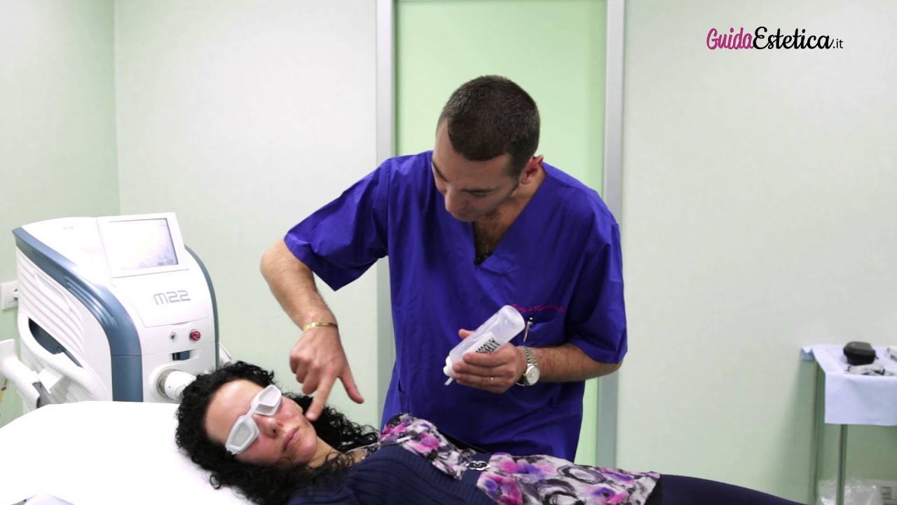 Fotoringiovanimento: la luce pulsata per illuminare il viso