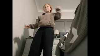 79641655599  9F0F4CA1 2216 4B10 A0A3 BAC34C577493