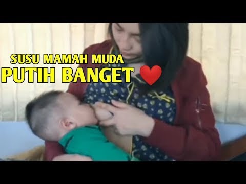 😍SUSU MAMAH MUDA PUTIH BANGET!!!