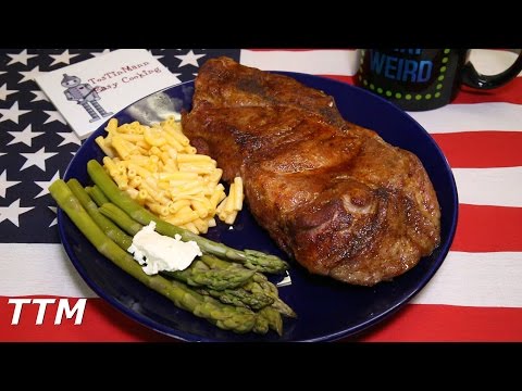 How to Cook a Pork Steak in the Oven