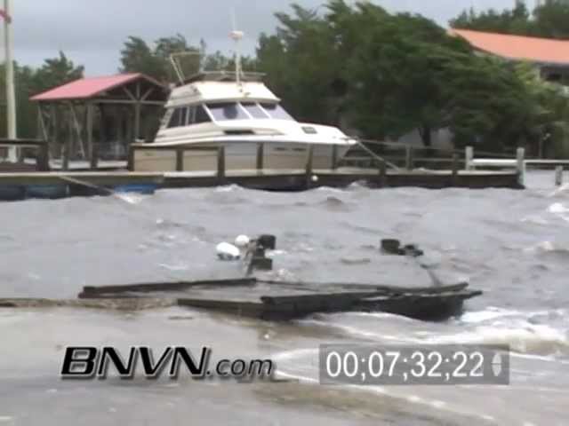 6/13/2006 Tropical Storm Alberto Video From Steinhatchee Florida.
