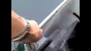 船外機の洗浄（海で）、スズキ船外機、DF-５、４サイクル、塩抜き