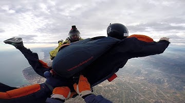 Darren Atkins learning to #skydive on an #aff #skydiving course with www.learnskydiving.co.uk