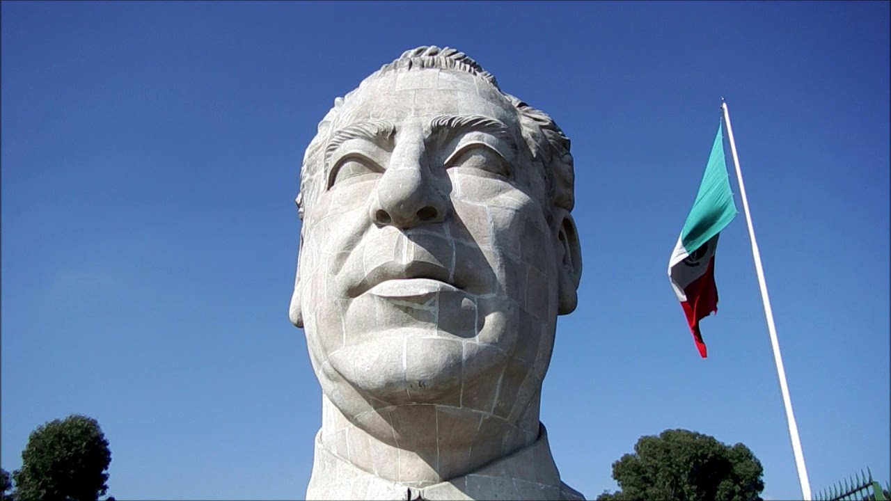 Cabeza De Adolfo Lopez Mateos Toluca www.youtube.com