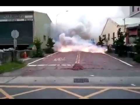 |MUST WATCH|-World Record For Burning 10 Million Fire Crackers At Once!!