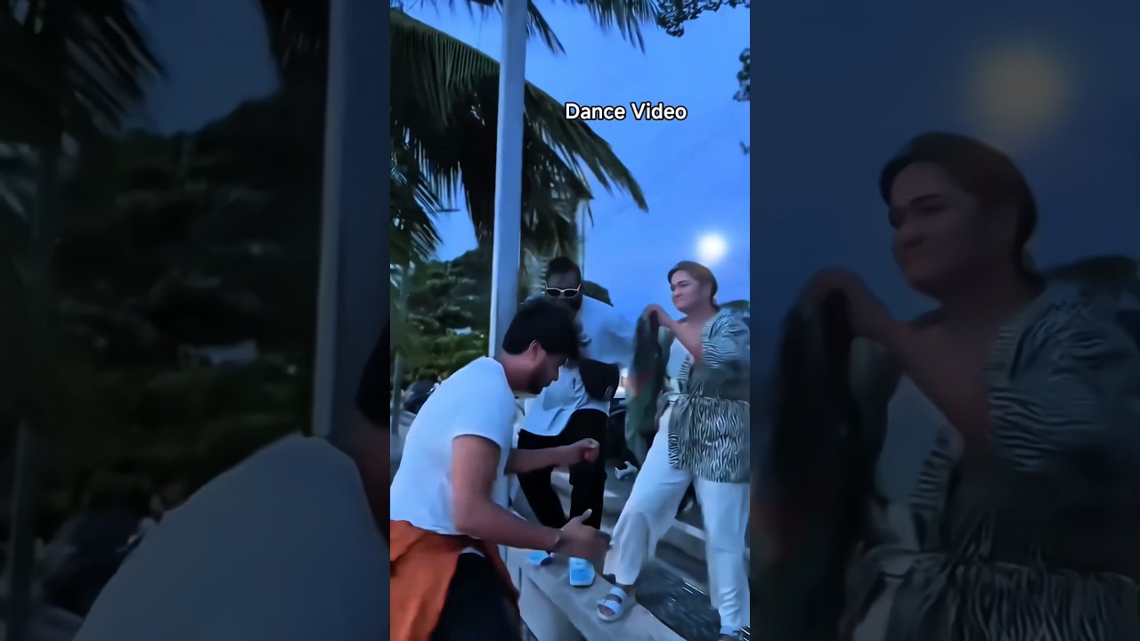 Arosh Khan and Monira Mithu er Vairal Dance 