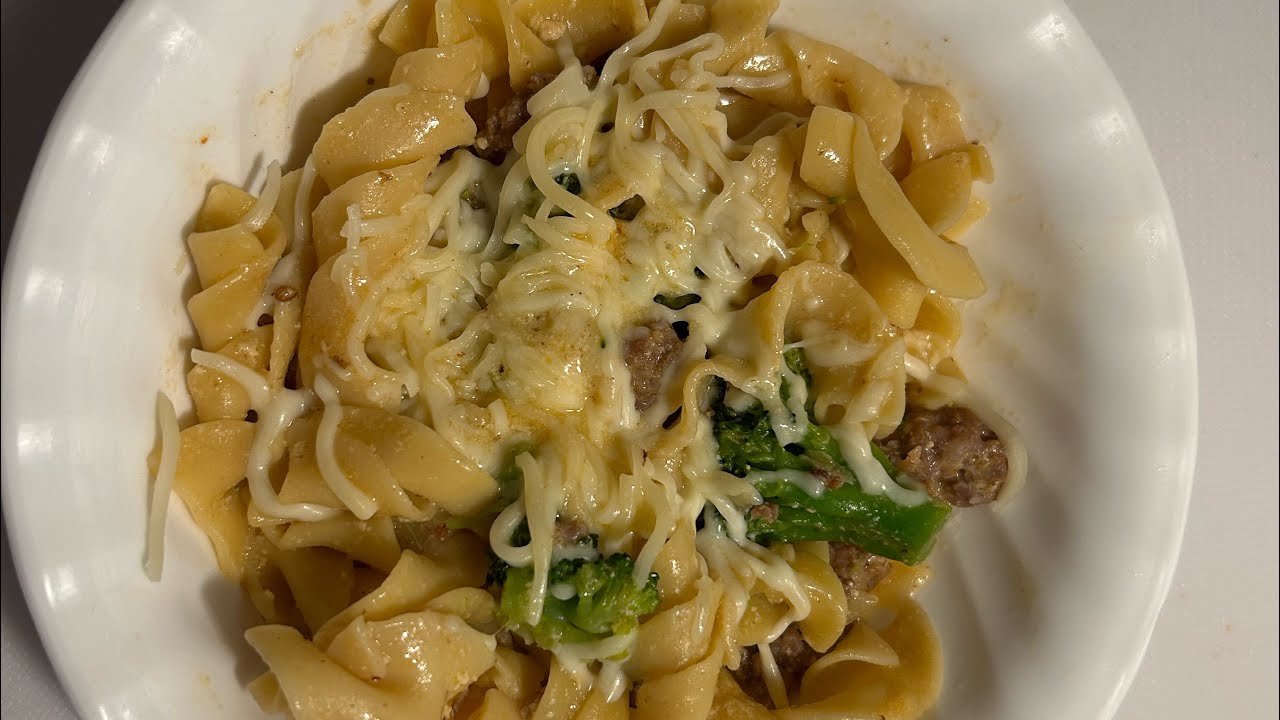 Запеканка из макарон с колбасой