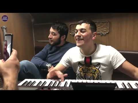 С ДНЕМ ЖЕЛЕЗНОДОРОЖНИКА!!! 🚄ПОЕЗД МЧИТСЯ - 🎈СТАНЦИЯ СЧАСТЬЕ
