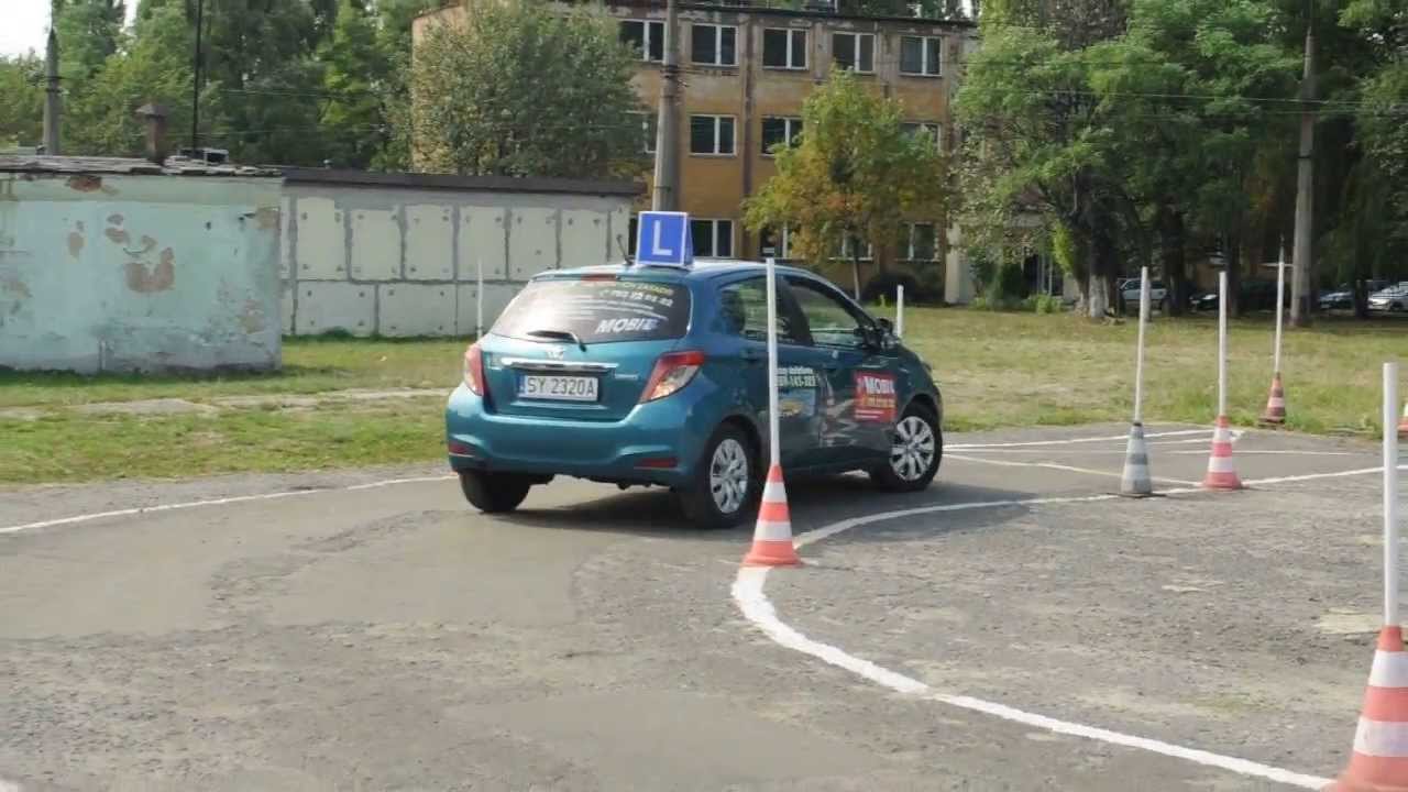 Mobil jazda po łuku Toyotą Yaris III YouTube