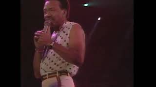 Earth, Wind & Fire ~ "After the Love Is Gone" (Live)