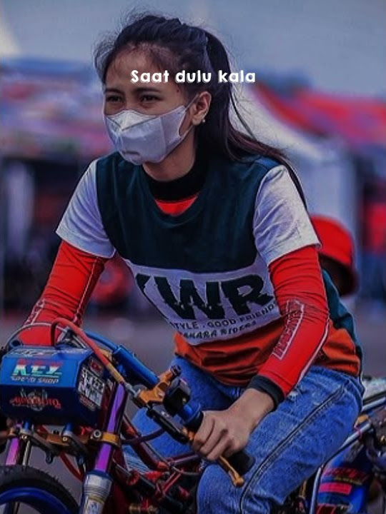 Cewek cantik pembalap drag bike metik || Wiwi mungils|| story'25detik keren😎🔥