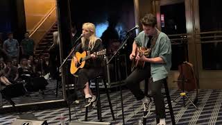 Maisie Peters - Psycho (New York, Ny - Radio City Hall) (8/11/2023) (Vip Acoustic Set)