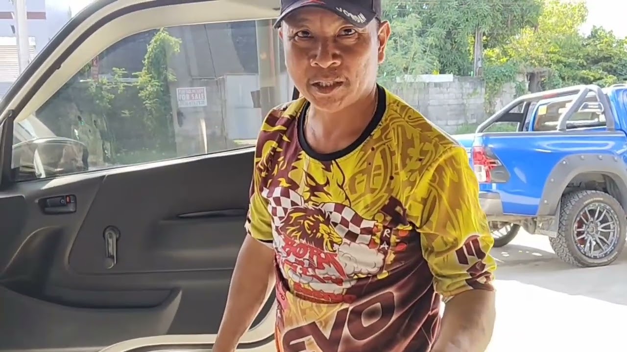 ( Toyota Commuter)maingay makagaskas At nag lolowbat Ang Battery Aking pinasyalan...