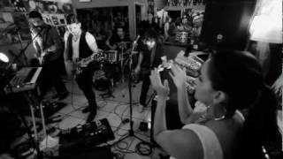 The Tender Box - Amor y Vanidad