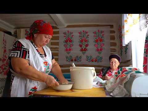 فيديو: كيف لطهي لذيذ التتار Azu