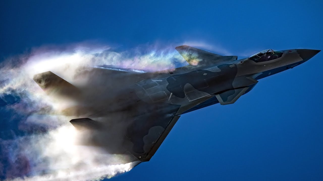 J20 stealth fighter performs stunning formations at China int&#39;l Air Show - YouTube