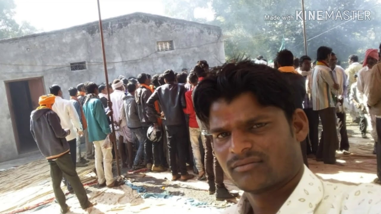 श्री मामा बालेश्वर दयालू का जन्म का भजन सुनकर आप आनन्दित हो जायेंगे। इस भजन को जरूर सुने व लाईक करें