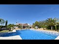 €187,500 - 4-bedroom, 1-bathroom villa set on a beautiful plot with a great pool near Llíria.