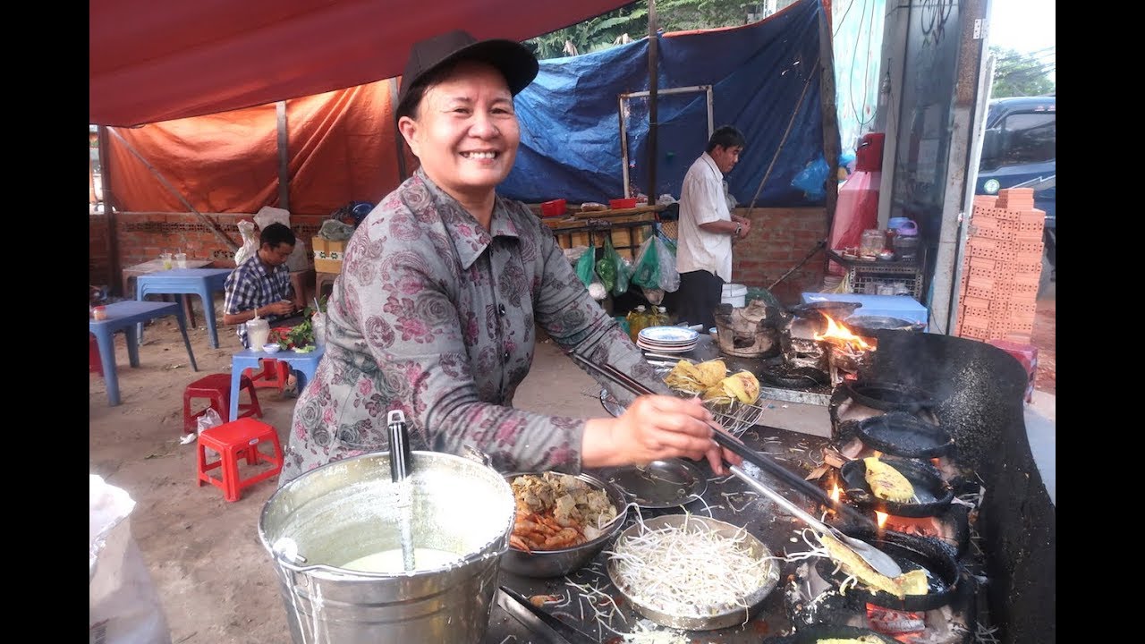 bánh xèo ở đâu ngon tphcm 2022 Update Tan chảy với bánh xèo Bình Định 6k có tiếng ở Sài Gòn
