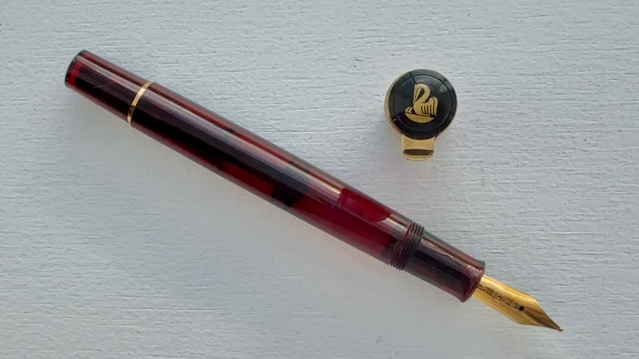 Pelikan M200 - A Model Worth Collecting? - YouTube