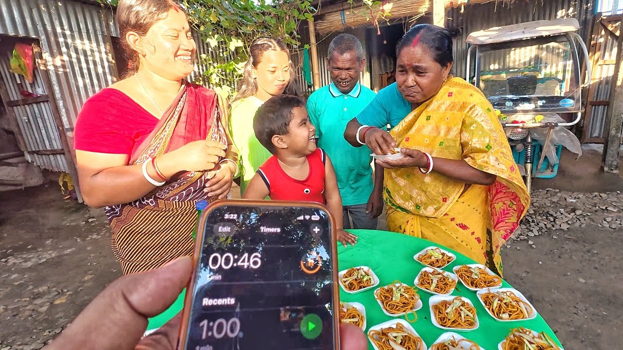 চাউমিন খাওয়ার চ্যালেঞ্জ! 😂 | Goriber Vlogs