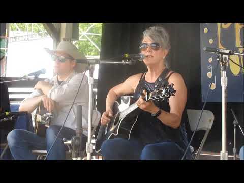 2019 Philly Folk Festival, Kathy Mattea.