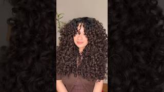 Soft & voluminious curly hair routine #curlyhair #curlyhairjourney #curls screenshot 5