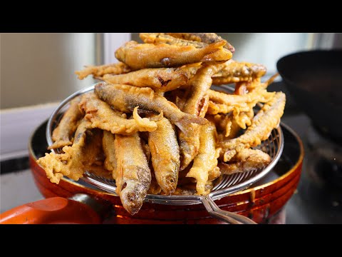 视频: 油炸毛鳞鱼配菜-带照片的分步食谱