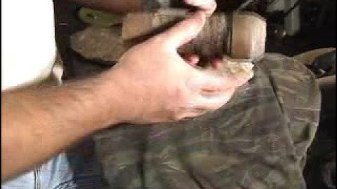 Flintknapping Stone     Part 1