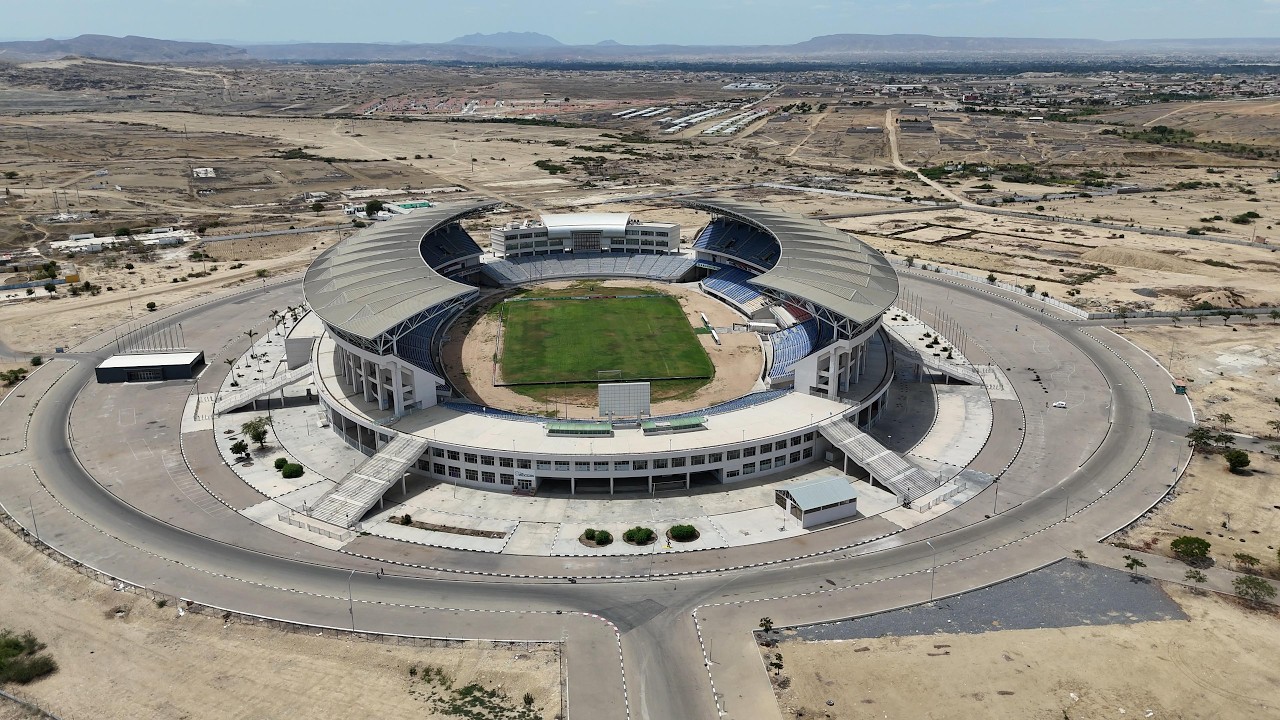 #benguela  , estádio Nacional de Ombaka