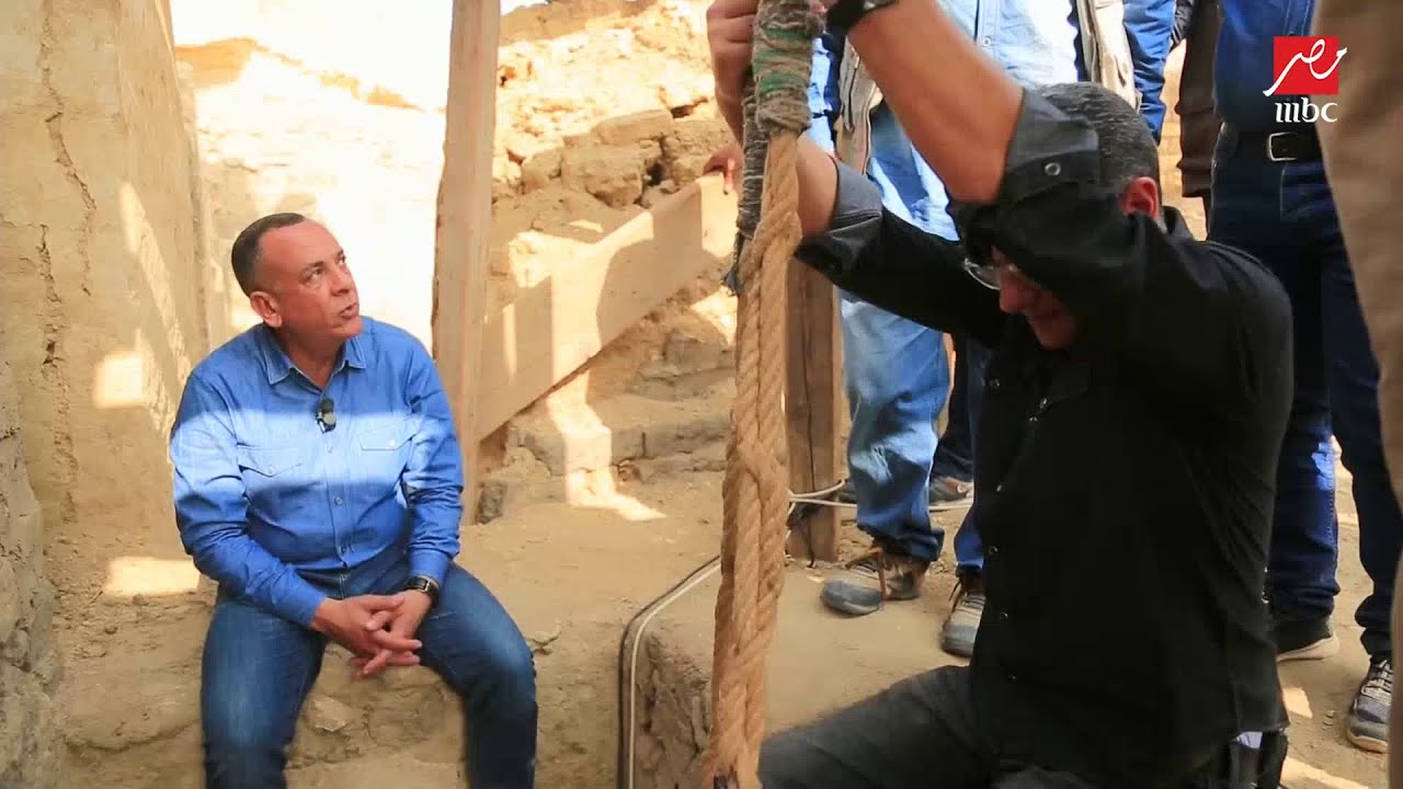 شريف عامر داخل اكتشاف أثري جديد بمنطقة سقارة (مخبأ مومياوات على عمق 12 متر) تحت الأرض