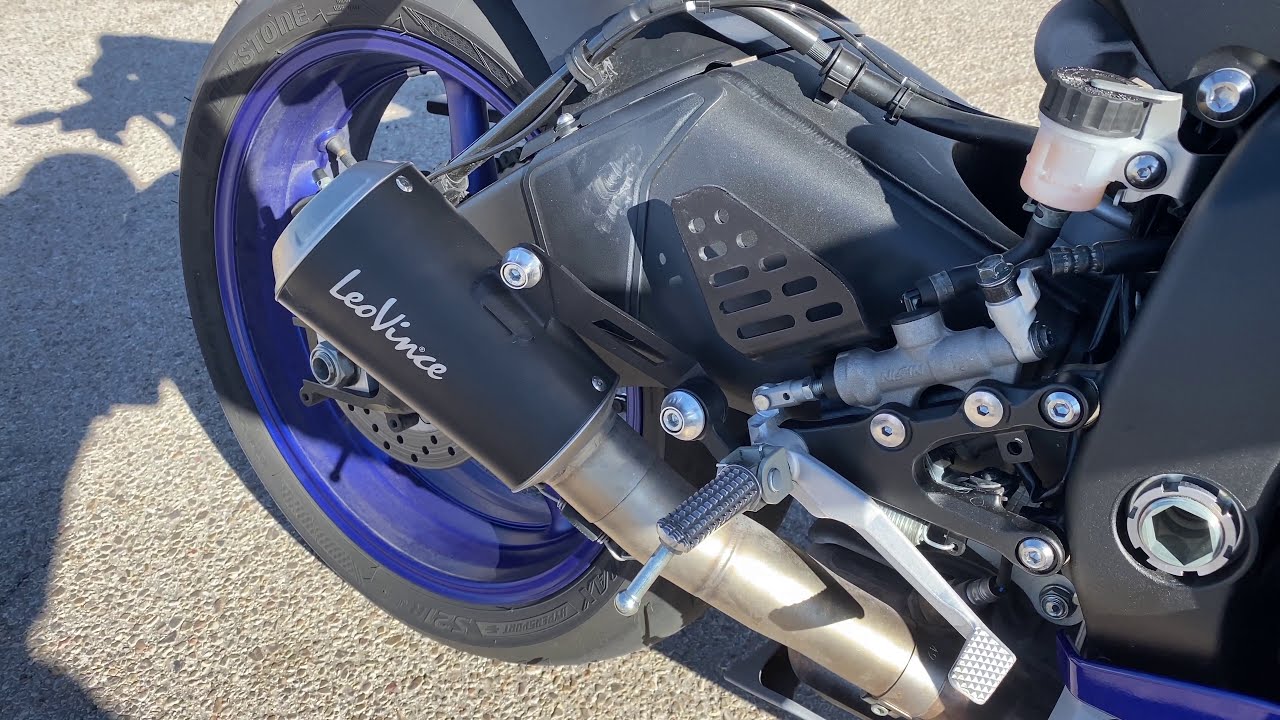 LeoVince LV-10 Slip-On Exhaust Sound 2020 Yamaha R6 